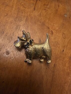 Avon Scottish Terrier Brooch